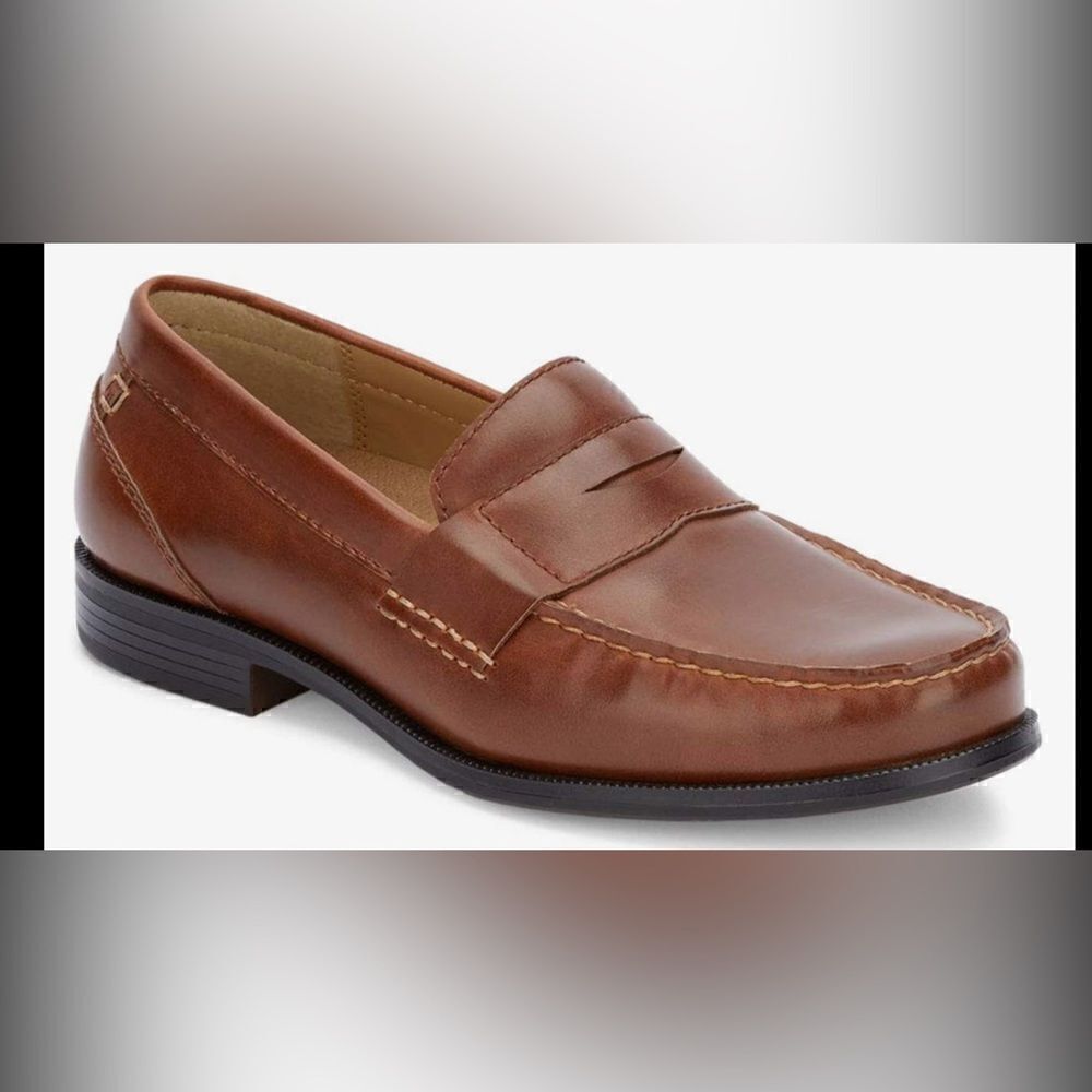 Dockers classic men’s loafer size 13M. New never worn.
